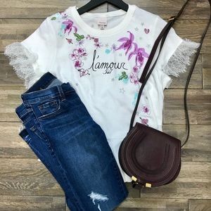 Cinq a sept white embroidered floral tee shirt